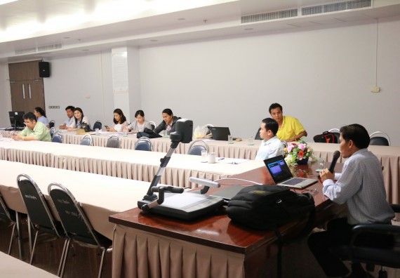 ภาพกิจกรรม คณะวิทยาศาสตร์และเทคโนโลยี จัดอบรมเชิงปฏิบัติการเรื่องการพัฒนาบุคลากรเข้าสู่ตำแหน่งทางวิชาการ และอบรมทักษะภาษาอังกฤษให้กับบุคลากรสายสอนและสายสนับสนุน