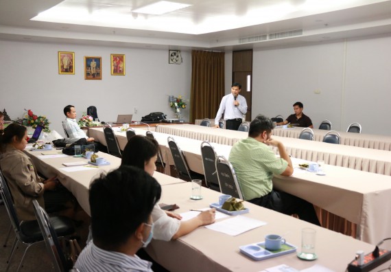 ภาพกิจกรรม คณะวิทยาศาสตร์และเทคโนโลยี จัดอบรมเชิงปฏิบัติการเรื่องการพัฒนาบุคลากรเข้าสู่ตำแหน่งทางวิชาการ และอบรมทักษะภาษาอังกฤษให้กับบุคลากรสายสอนและสายสนับสนุน