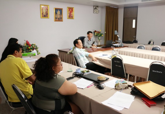 ภาพกิจกรรม คณะวิทยาศาสตร์และเทคโนโลยี จัดอบรมเชิงปฏิบัติการเรื่องการพัฒนาบุคลากรเข้าสู่ตำแหน่งทางวิชาการ และอบรมทักษะภาษาอังกฤษให้กับบุคลากรสายสอนและสายสนับสนุน