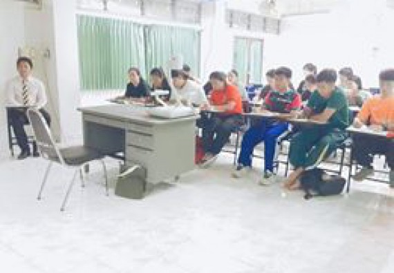 ภาพกิจกรรม โปรแกรมวิชาคณิตศาสตร์ จัดกิจกรรมเตรียมความพร้อมด้านวิชาการให้กับนักศึกษา