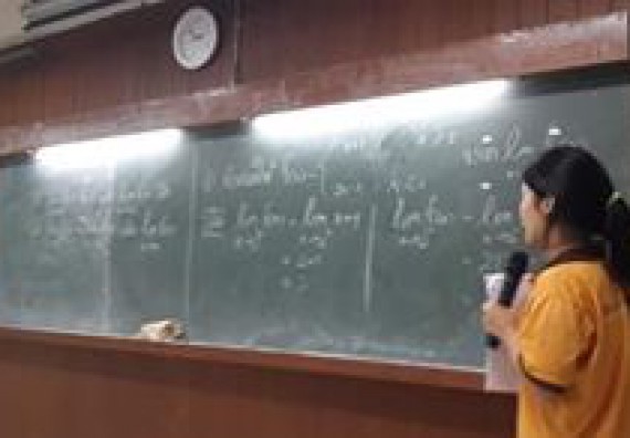 ภาพกิจกรรม โปรแกรมวิชาคณิตศาสตร์ จัดกิจกรรมเตรียมความพร้อมด้านวิชาการให้กับนักศึกษา