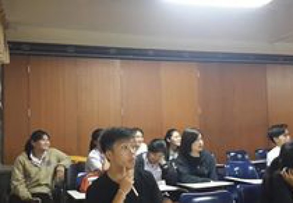 ภาพกิจกรรม โปรแกรมวิชาคณิตศาสตร์ จัดกิจกรรมเตรียมความพร้อมด้านวิชาการให้กับนักศึกษา