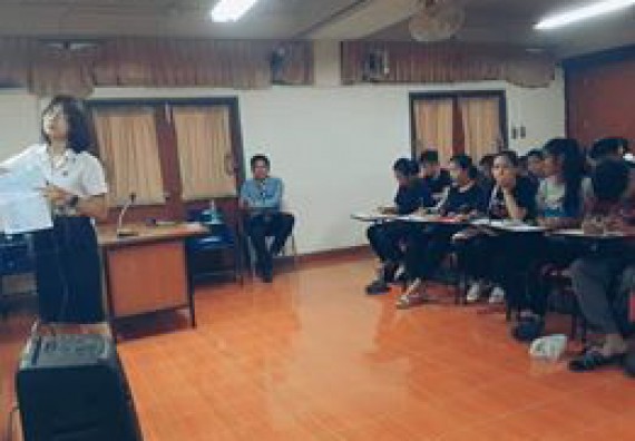 ภาพกิจกรรม โปรแกรมวิชาคณิตศาสตร์ จัดกิจกรรมเตรียมความพร้อมด้านวิชาการให้กับนักศึกษา