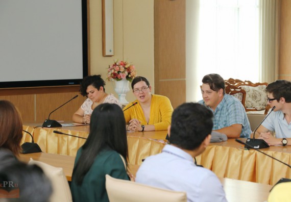 ภาพกิจกรรม โปรแกรมวิชาคณิตศาสตร์ จัดกิจกรรมสัมมนาวิชาการด้านวิชาคณิตศาสตร์และงานวิจัยโดยอาจารย์ต่างประเทศ