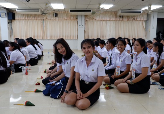 ภาพกิจกรรม โปรแกรมวิชาเคมี จัดกิจกรรมไหว้ครูเคมี (ค.บ.)