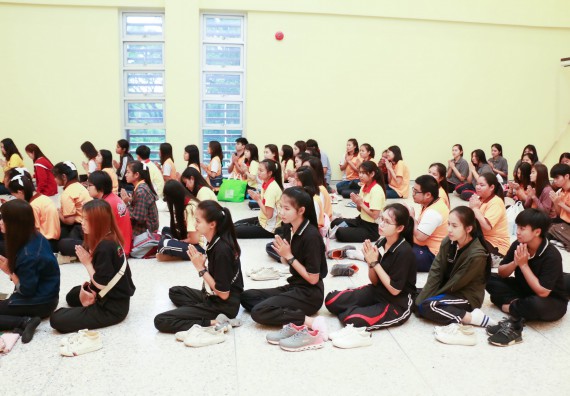 ภาพกิจกรรม สโมสรนักศึกษาคณะวิทยาศาสตร์และเทคโนโลยี จัดกิจกรรมทำบุญคณะวิทยาศาสตร์และเทคโนโลยี ประจำปี 2561