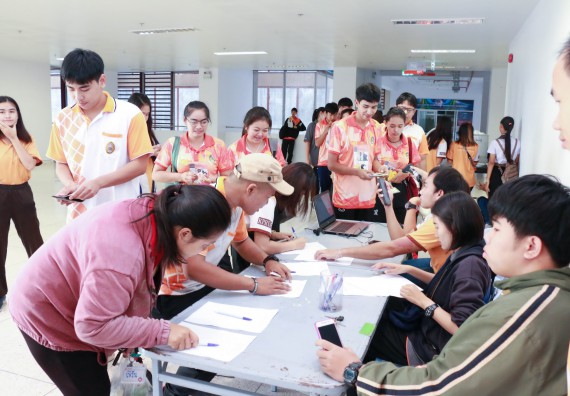 ภาพกิจกรรม สโมสรนักศึกษาคณะวิทยาศาสตร์และเทคโนโลยี จัดกิจกรรมทำบุญคณะวิทยาศาสตร์และเทคโนโลยี ประจำปี 2561