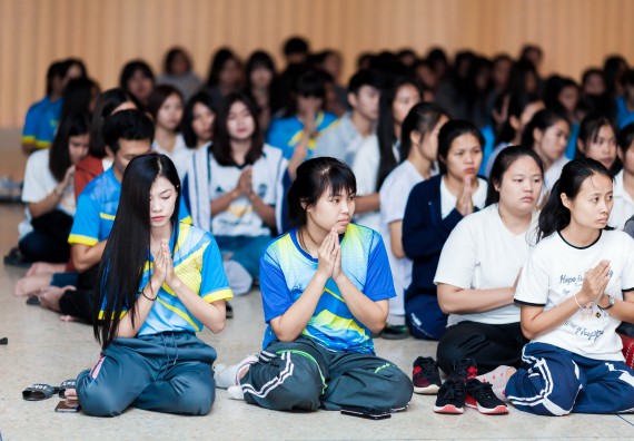 ภาพกิจกรรม สโมสรนักศึกษาคณะวิทยาศาสตร์และเทคโนโลยี จัด กิจกรรมบายศรีสู่ขวัญคณะวิทยาศาสตร์และเทคโนโลยี ประจำปี 2561