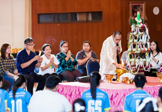 ภาพกิจกรรม สโมสรนักศึกษาคณะวิทยาศาสตร์และเทคโนโลยี จัด กิจกรรมบายศรีสู่ขวัญคณะวิทยาศาสตร์และเทคโนโลยี ประจำปี 2561