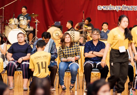 ภาพกิจกรรม สโมสรนักศึกษาคณะวิทยาศาสตร์และเทคโนโลยี จัด กิจกรรมบายศรีสู่ขวัญคณะวิทยาศาสตร์และเทคโนโลยี ประจำปี 2561