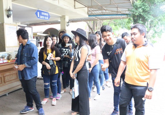 ภาพกิจกรรม โปรแกรมวิชาคณิตศาสตร์ จัดการอบรมเชิงปฏิบัติการด้านการบูรณาการคณิตศาสตร์