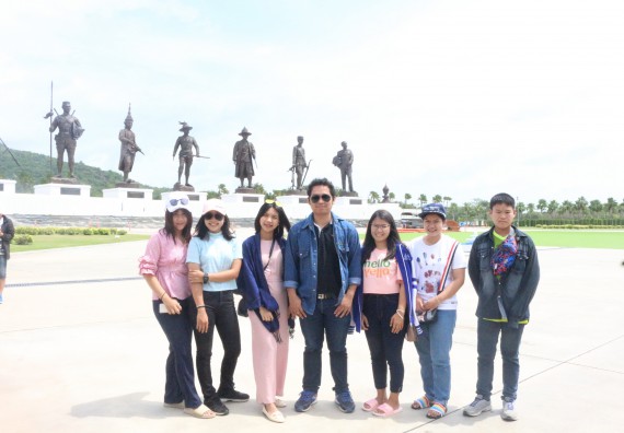 ภาพกิจกรรม โปรแกรมวิชาคณิตศาสตร์ จัดการอบรมเชิงปฏิบัติการด้านการบูรณาการคณิตศาสตร์