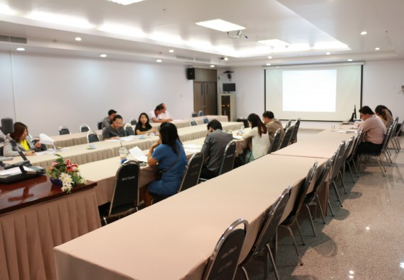 ภาพกิจกรรม คณะวิทยาศาสตร์และเทคโนโลยี จัดการประชุม เรื่อง การจัดทำงบประมาณแผ่นดิน ประจำปีงบประมาณ 2562