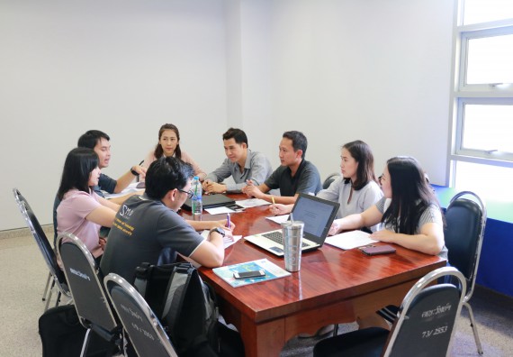 ภาพกิจกรรม คณะวิทยาศาสตร์และเทคโนโลยี จัดการประชุม เรื่อง การจัดอบรมโครงงานวิทยาศาสตร์