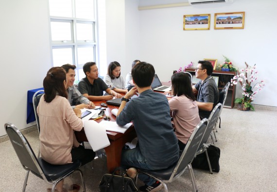 ภาพกิจกรรม คณะวิทยาศาสตร์และเทคโนโลยี จัดการประชุม เรื่อง การจัดอบรมโครงงานวิทยาศาสตร์