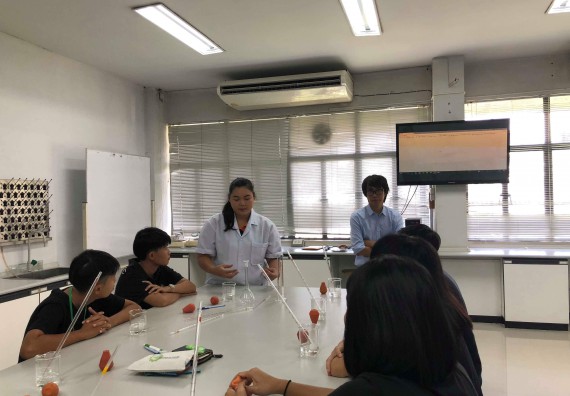 ภาพกิจกรรม โปรแกรมวิชาวิทยาศาสตร์และเทคโนโลยีการอาหาร จัดกิจกรรมเตรียมความพร้อมก่อนเข้ารับการศึกษา