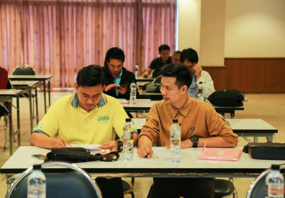 ภาพกิจกรรม คณะวิทยาศาสตร์และเทคโนโลยี เข้าร่วมโครงการฝึกอบรมเชิงปฏิบัติการ เรื่อง การวิเคราะห์และประเมินค่างาน