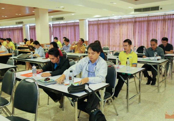 ภาพกิจกรรม คณะวิทยาศาสตร์และเทคโนโลยี เข้าร่วมโครงการฝึกอบรมเชิงปฏิบัติการ เรื่อง การวิเคราะห์และประเมินค่างาน