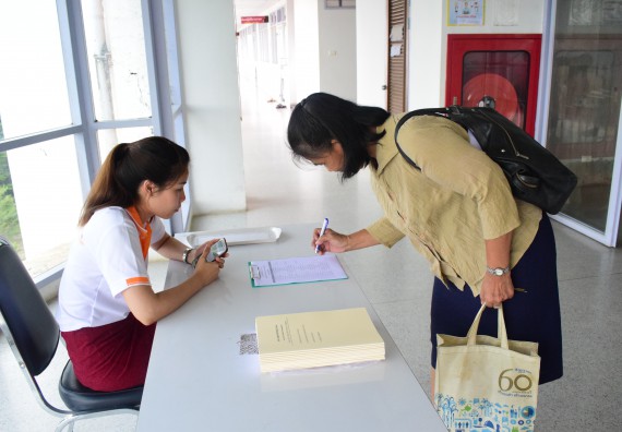 ภาพกิจกรรม คณะวิทยาศาสตร์และเทคโนโลยี เข้าร่วมโครงการอบรมหลักการเขียนภาษาอังกฤษเบื้องต้น