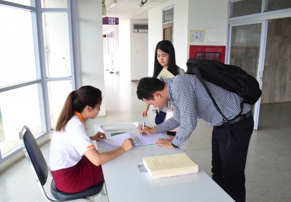 ภาพกิจกรรม คณะวิทยาศาสตร์และเทคโนโลยี เข้าร่วมโครงการอบรมหลักการเขียนภาษาอังกฤษเบื้องต้น