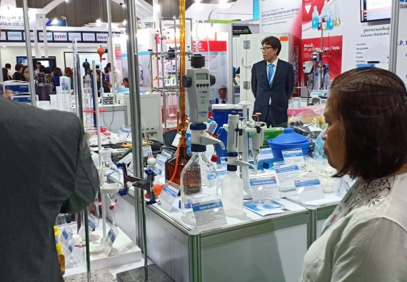 ภาพกิจกรรม คณะวิทยาศาสตร์และเทคโนโลยี จัดกิจกรรมพัฒนาบุคลากรด้านวิทยาศาสตร์และเทคโนโลยี