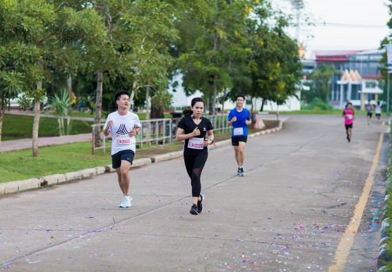 ภาพกิจกรรม คณะวิทยาศาสตร์และเทคโนโลยี เข้าร่วมกิจกรรม KPRU So Fun Run Say No Foam งานเดินวิ่งเพื่อสุขภาพ รักสุขภาพ เลิกใช้โฟม