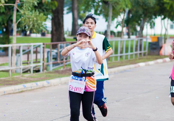 ภาพกิจกรรม คณะวิทยาศาสตร์และเทคโนโลยี เข้าร่วมกิจกรรม KPRU So Fun Run Say No Foam งานเดินวิ่งเพื่อสุขภาพ รักสุขภาพ เลิกใช้โฟม