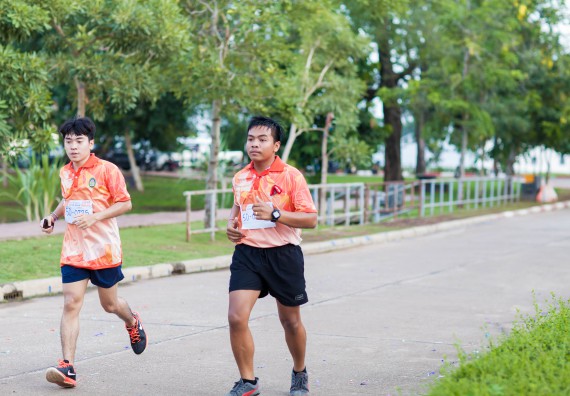 ภาพกิจกรรม คณะวิทยาศาสตร์และเทคโนโลยี เข้าร่วมกิจกรรม KPRU So Fun Run Say No Foam งานเดินวิ่งเพื่อสุขภาพ รักสุขภาพ เลิกใช้โฟม