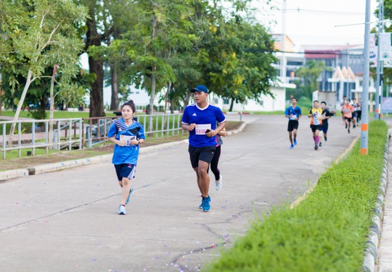 ภาพกิจกรรม คณะวิทยาศาสตร์และเทคโนโลยี เข้าร่วมกิจกรรม KPRU So Fun Run Say No Foam งานเดินวิ่งเพื่อสุขภาพ รักสุขภาพ เลิกใช้โฟม