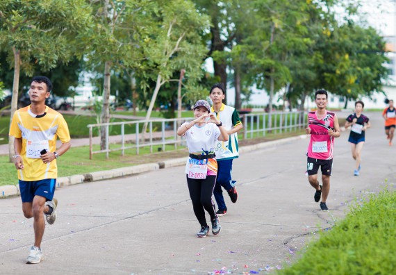 ภาพกิจกรรม คณะวิทยาศาสตร์และเทคโนโลยี เข้าร่วมกิจกรรม KPRU So Fun Run Say No Foam งานเดินวิ่งเพื่อสุขภาพ รักสุขภาพ เลิกใช้โฟม