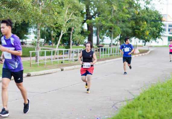 ภาพกิจกรรม คณะวิทยาศาสตร์และเทคโนโลยี เข้าร่วมกิจกรรม KPRU So Fun Run Say No Foam งานเดินวิ่งเพื่อสุขภาพ รักสุขภาพ เลิกใช้โฟม