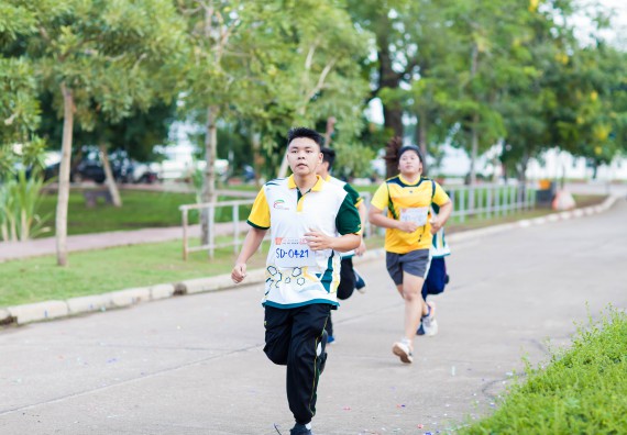 ภาพกิจกรรม คณะวิทยาศาสตร์และเทคโนโลยี เข้าร่วมกิจกรรม KPRU So Fun Run Say No Foam งานเดินวิ่งเพื่อสุขภาพ รักสุขภาพ เลิกใช้โฟม