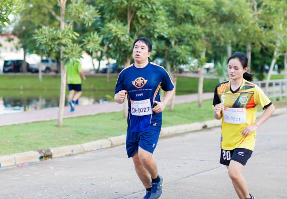 ภาพกิจกรรม คณะวิทยาศาสตร์และเทคโนโลยี เข้าร่วมกิจกรรม KPRU So Fun Run Say No Foam งานเดินวิ่งเพื่อสุขภาพ รักสุขภาพ เลิกใช้โฟม