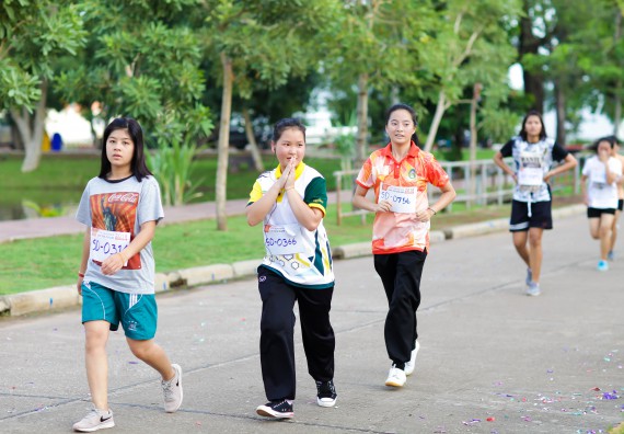 ภาพกิจกรรม คณะวิทยาศาสตร์และเทคโนโลยี เข้าร่วมกิจกรรม KPRU So Fun Run Say No Foam งานเดินวิ่งเพื่อสุขภาพ รักสุขภาพ เลิกใช้โฟม