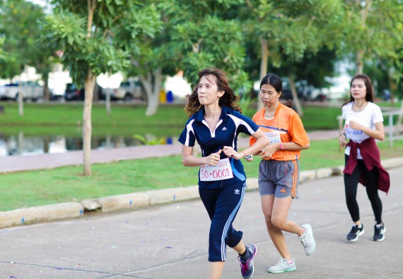 ภาพกิจกรรม คณะวิทยาศาสตร์และเทคโนโลยี เข้าร่วมกิจกรรม KPRU So Fun Run Say No Foam งานเดินวิ่งเพื่อสุขภาพ รักสุขภาพ เลิกใช้โฟม