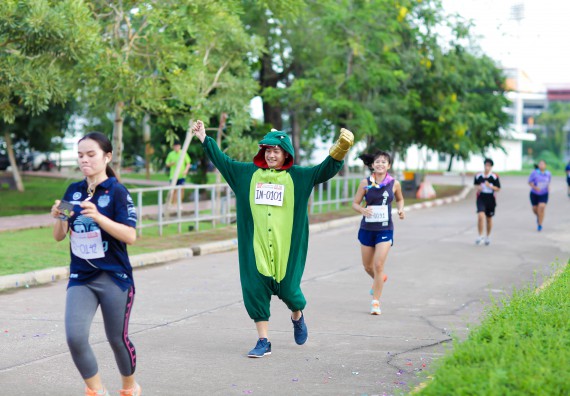 ภาพกิจกรรม คณะวิทยาศาสตร์และเทคโนโลยี เข้าร่วมกิจกรรม KPRU So Fun Run Say No Foam งานเดินวิ่งเพื่อสุขภาพ รักสุขภาพ เลิกใช้โฟม