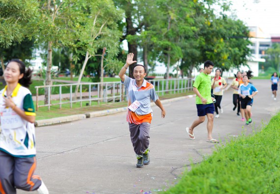 ภาพกิจกรรม คณะวิทยาศาสตร์และเทคโนโลยี เข้าร่วมกิจกรรม KPRU So Fun Run Say No Foam งานเดินวิ่งเพื่อสุขภาพ รักสุขภาพ เลิกใช้โฟม