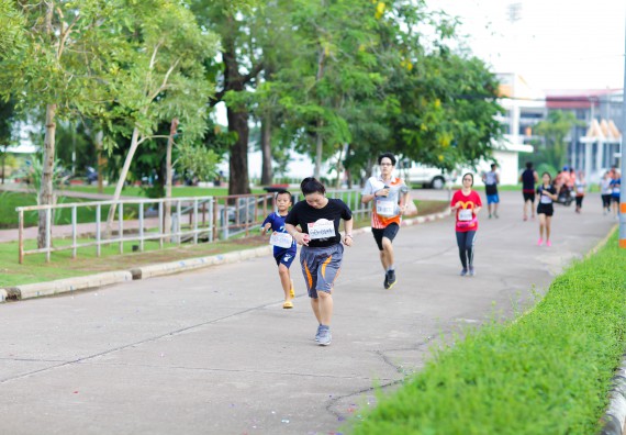 ภาพกิจกรรม คณะวิทยาศาสตร์และเทคโนโลยี เข้าร่วมกิจกรรม KPRU So Fun Run Say No Foam งานเดินวิ่งเพื่อสุขภาพ รักสุขภาพ เลิกใช้โฟม
