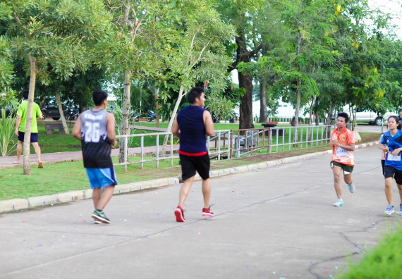 ภาพกิจกรรม คณะวิทยาศาสตร์และเทคโนโลยี เข้าร่วมกิจกรรม KPRU So Fun Run Say No Foam งานเดินวิ่งเพื่อสุขภาพ รักสุขภาพ เลิกใช้โฟม