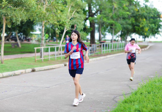 ภาพกิจกรรม คณะวิทยาศาสตร์และเทคโนโลยี เข้าร่วมกิจกรรม KPRU So Fun Run Say No Foam งานเดินวิ่งเพื่อสุขภาพ รักสุขภาพ เลิกใช้โฟม