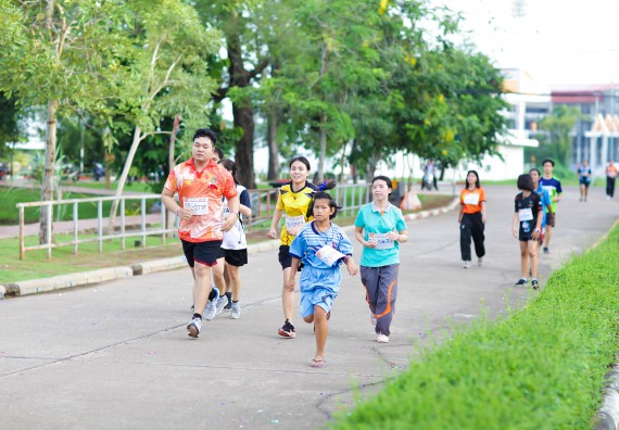 ภาพกิจกรรม คณะวิทยาศาสตร์และเทคโนโลยี เข้าร่วมกิจกรรม KPRU So Fun Run Say No Foam งานเดินวิ่งเพื่อสุขภาพ รักสุขภาพ เลิกใช้โฟม