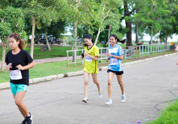 ภาพกิจกรรม คณะวิทยาศาสตร์และเทคโนโลยี เข้าร่วมกิจกรรม KPRU So Fun Run Say No Foam งานเดินวิ่งเพื่อสุขภาพ รักสุขภาพ เลิกใช้โฟม
