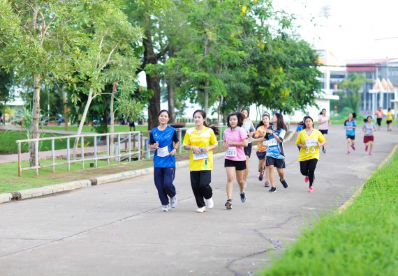 ภาพกิจกรรม คณะวิทยาศาสตร์และเทคโนโลยี เข้าร่วมกิจกรรม KPRU So Fun Run Say No Foam งานเดินวิ่งเพื่อสุขภาพ รักสุขภาพ เลิกใช้โฟม