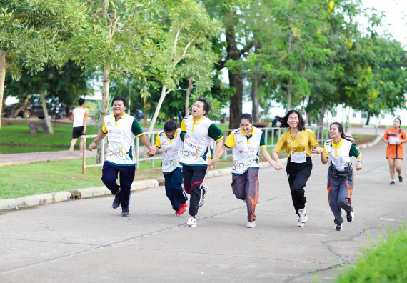 ภาพกิจกรรม คณะวิทยาศาสตร์และเทคโนโลยี เข้าร่วมกิจกรรม KPRU So Fun Run Say No Foam งานเดินวิ่งเพื่อสุขภาพ รักสุขภาพ เลิกใช้โฟม
