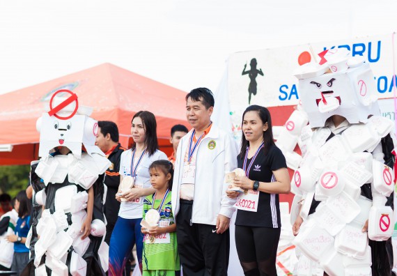 ภาพกิจกรรม คณะวิทยาศาสตร์และเทคโนโลยี เข้าร่วมกิจกรรม KPRU So Fun Run Say No Foam งานเดินวิ่งเพื่อสุขภาพ รักสุขภาพ เลิกใช้โฟม