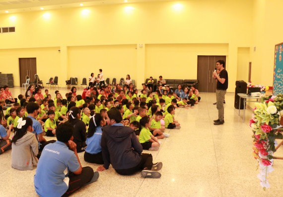 ภาพกิจกรรม คณะวิทยาศาสตร์และเทคโนโลยี จัดค่ายวิทยาศาสตร์โรงเรียนสาธิตฯ อนุบาล