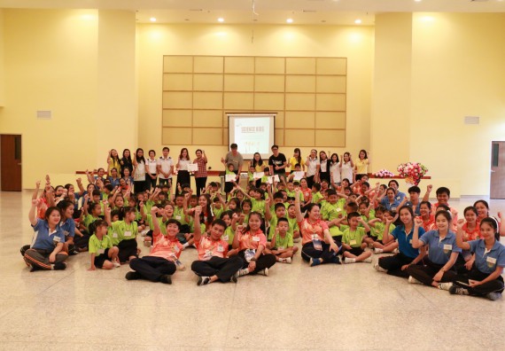 ภาพกิจกรรม คณะวิทยาศาสตร์และเทคโนโลยี จัดค่ายวิทยาศาสตร์โรงเรียนสาธิตฯ อนุบาล