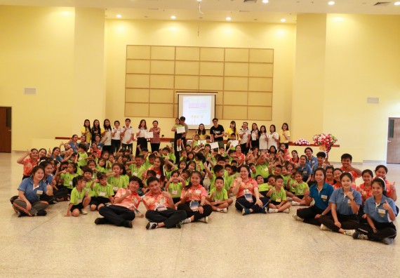 ภาพกิจกรรม คณะวิทยาศาสตร์และเทคโนโลยี จัดค่ายวิทยาศาสตร์โรงเรียนสาธิตฯ อนุบาล