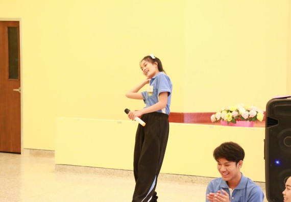 ภาพกิจกรรม คณะวิทยาศาสตร์และเทคโนโลยี จัดค่ายวิทยาศาสตร์โรงเรียนสาธิตฯ อนุบาล