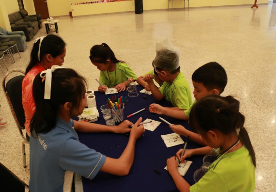 ภาพกิจกรรม คณะวิทยาศาสตร์และเทคโนโลยี จัดค่ายวิทยาศาสตร์โรงเรียนสาธิตฯ อนุบาล